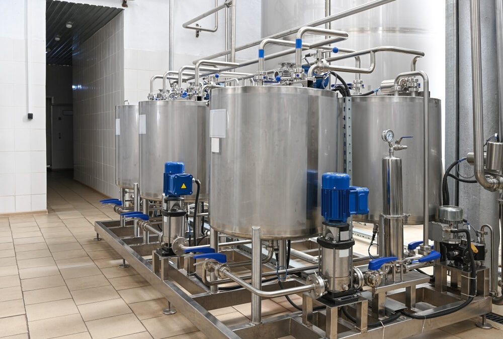 Hogyan garantálható a tisztaság és a sima felület az élelmiszeriparban?